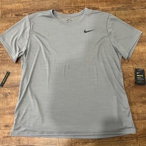 Mens Nike shirt XXL